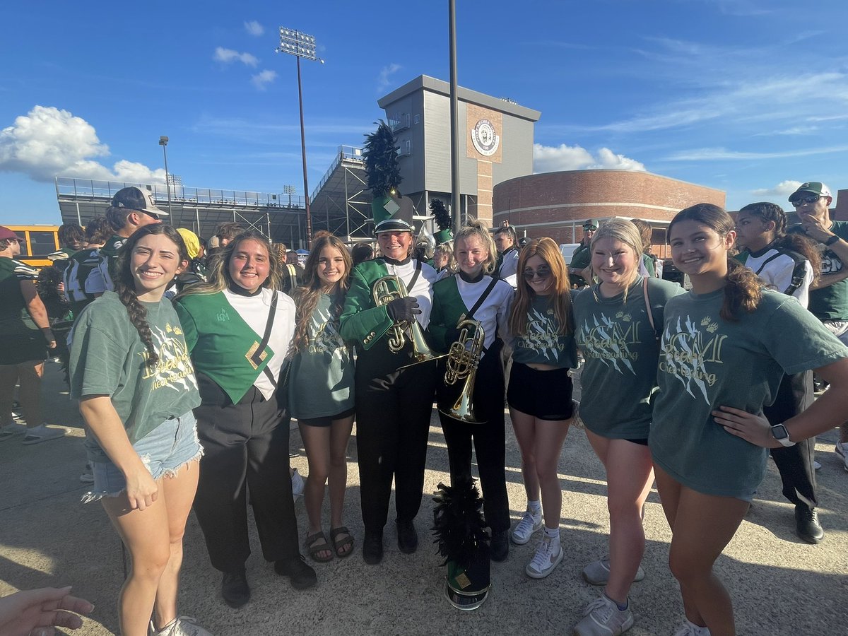 Congratulations to the Battlin’ Bear Band receiving straight 1’s &amp; advancing to area!!  We are so proud of our band members who also represent cheer!!  It was awesome for our football players, cheerleaders, Honey Bears &amp; Grizzly Crew to come support the band at their competition!