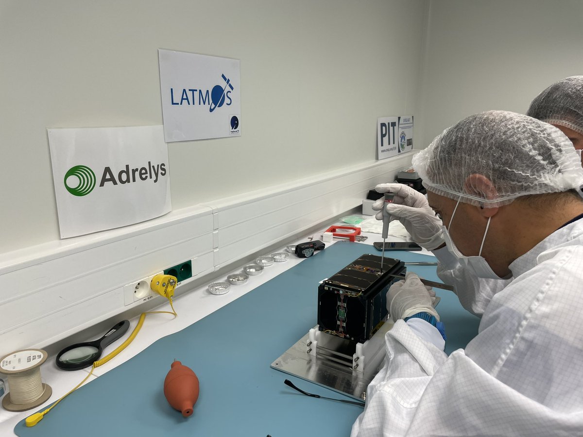 Bravo à tous !
Nous soutenons ce projet de longue date, tout comme nous soutenons les actions de <a href="/Electrolab_Fr/">L'Electrolab</a> pour la culture scientifique, technique et industrielle.
Parce qu’une industrie responsable et innovante n’existe qu’en faisant société !