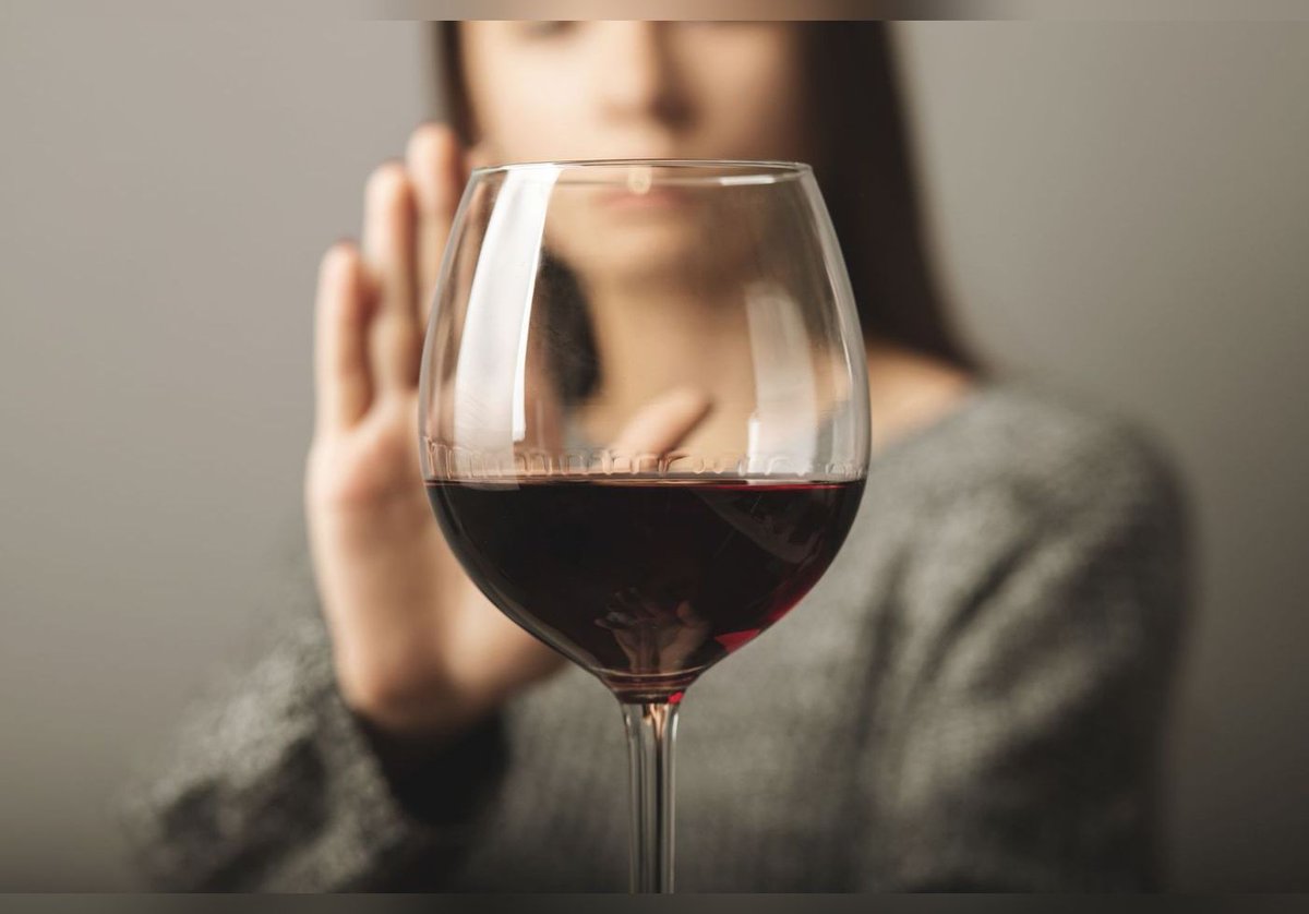 Femina_fr's tweet image. Témoignage : comment elles sont sorties de l'alcoolisme dlvr.it/Sb9f8Y