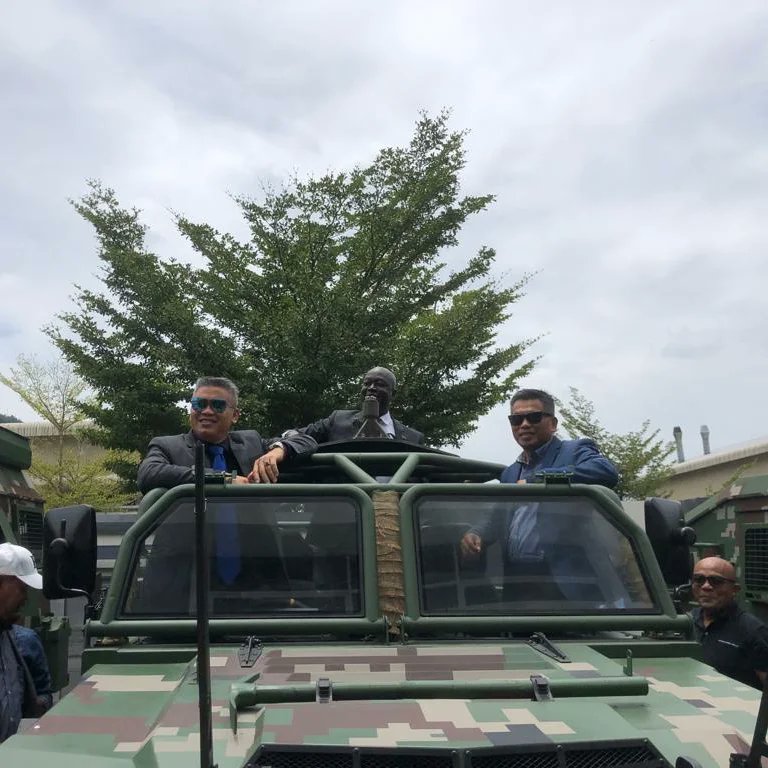 bsmartsystem's tweet photo. A very meaningful exchange business opportunity between the delegates and Cendana in expanding their portfolio in East Africa.
#CENDANA #NRA #southsudan #BSMART #bsmartsystemsolutions https://t.co/T34Rz2H2Ip