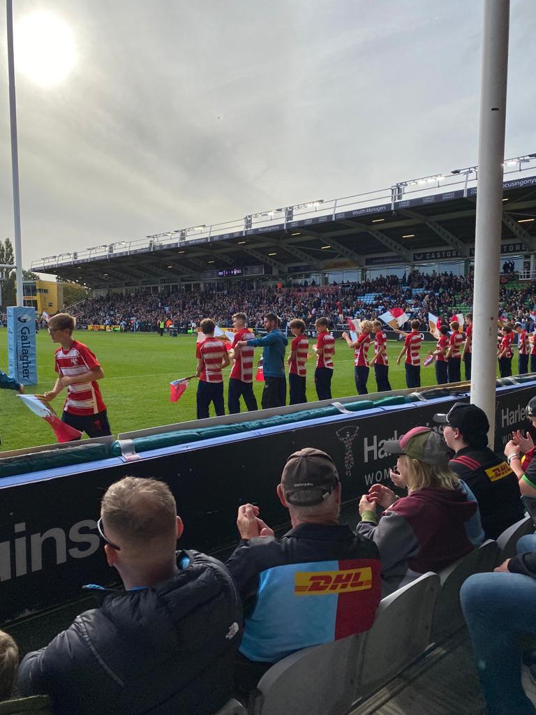 PangCollBoard's tweet photo. Great seats for today's Boarders trip to watch Quins vs Leicester. #PangCollBoarding #PangCollRugby https://t.co/zpgaLRhlUB