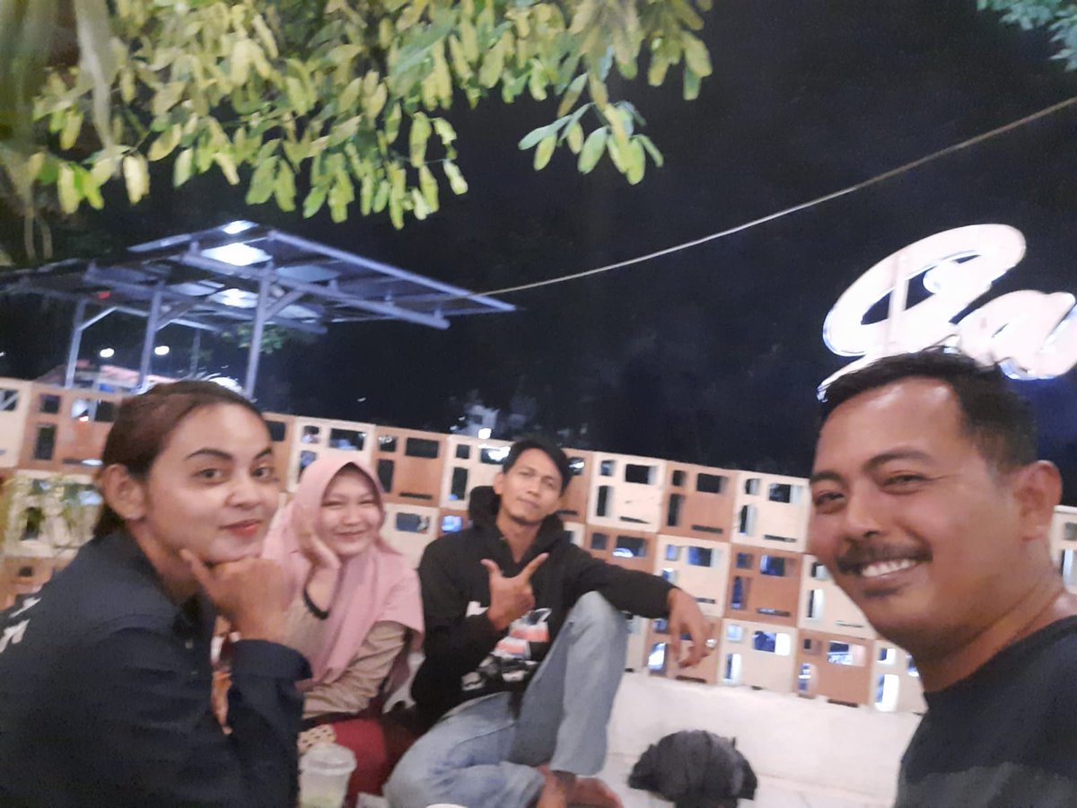 Diskusi dlu tentang gelapnya malam