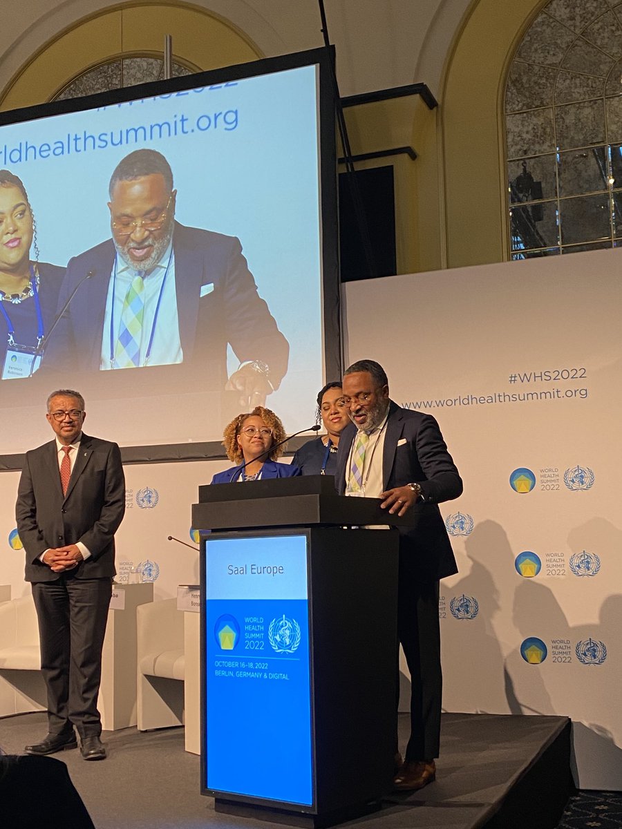 ⁦<a href="/WorldHealthSmt/">World Health Summit</a>⁩ ⁦<a href="/WHO/">World Health Organization (WHO)</a>⁩ Really touched by the Henrietta Lax family as the new Global Ambassadors. Thank you for what you mean for Global Health 🙏🙏🙏