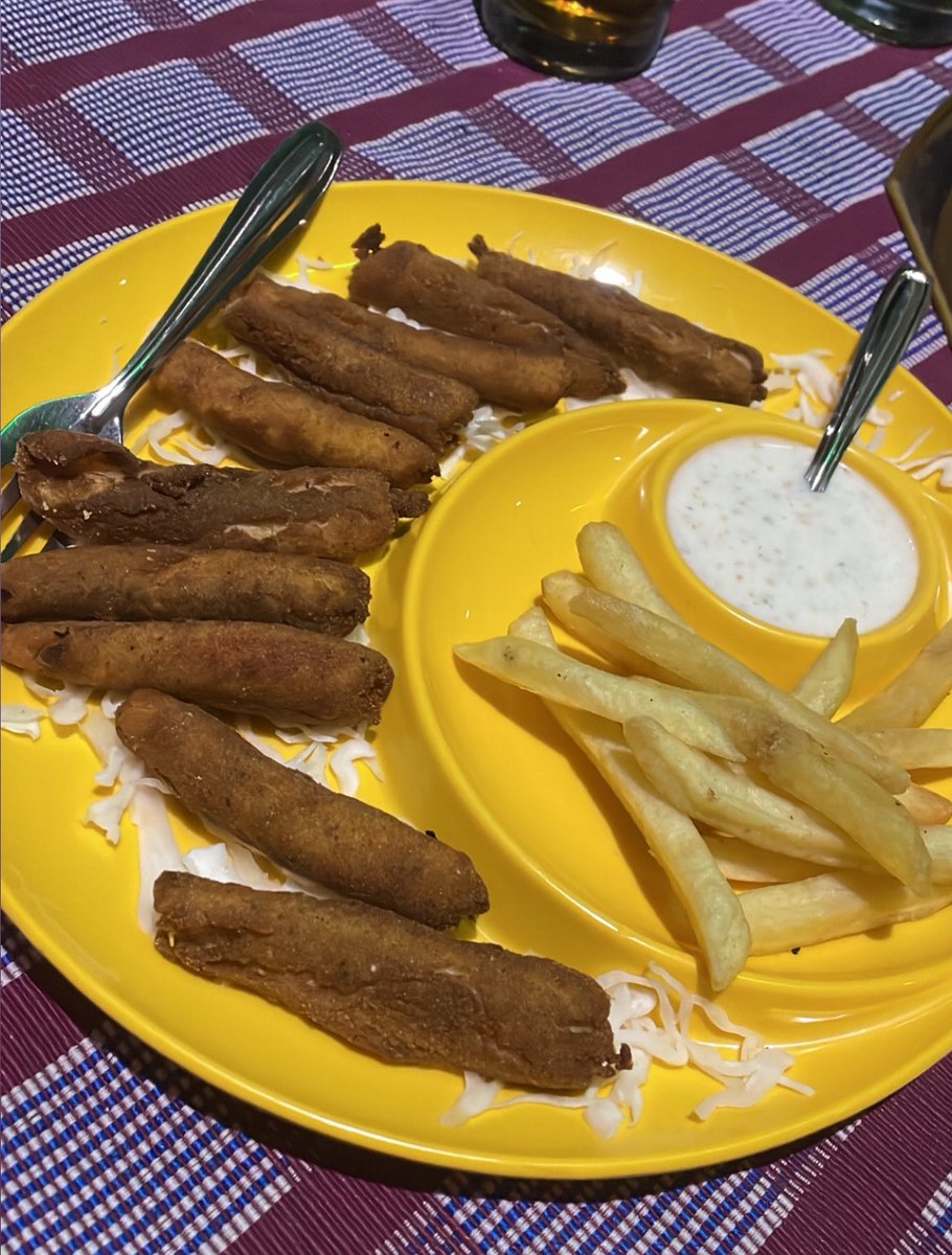 DrNupurrk's tweet photo. Since it’s #HappyFoodDay 🥰
#foodday #FoodieMe #ChickenFiesta https://t.co/XwRPgXdzou