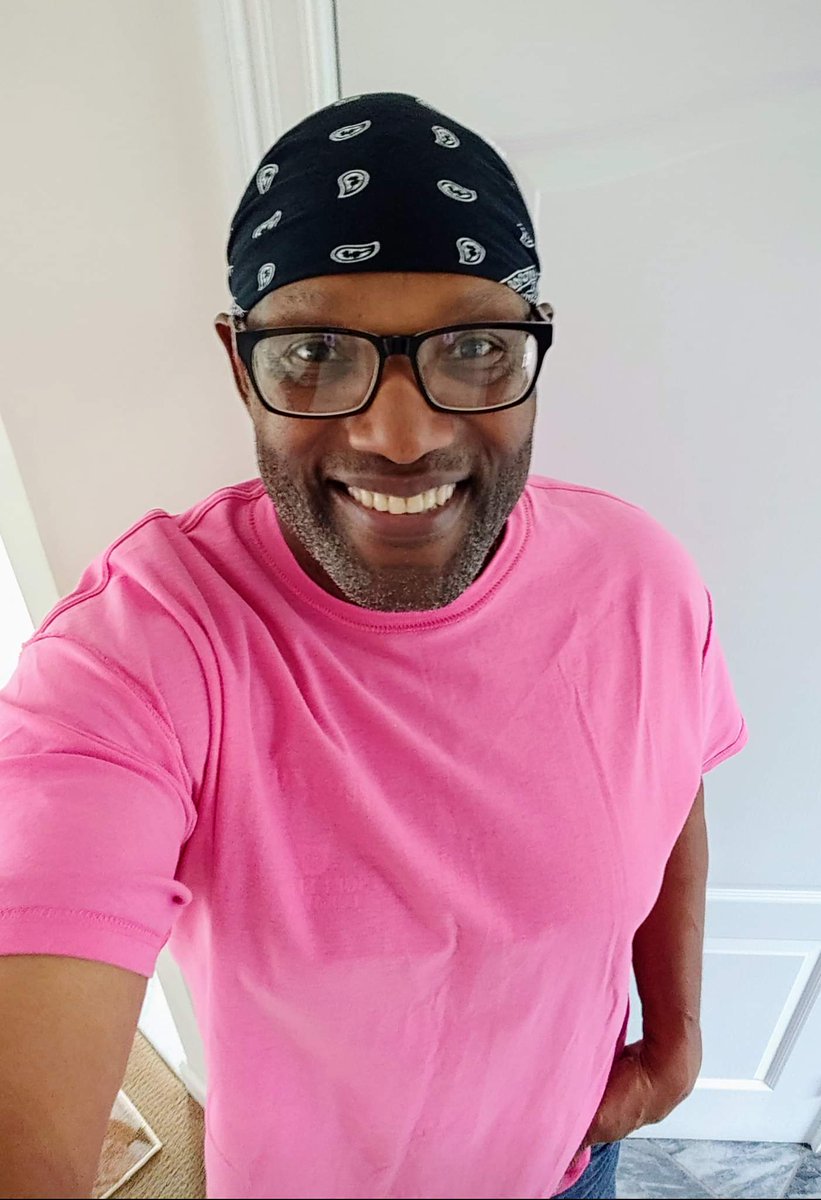 Darryl_Haley's tweet photo. Hello Friends, "Share Love" Breast Cancer Awareness. Honoring those who fought, Supporting the fighters and Cheering the survivors. Chocolate, Brown Sugar and Butter!❤ https://t.co/QJrnQaFBMB