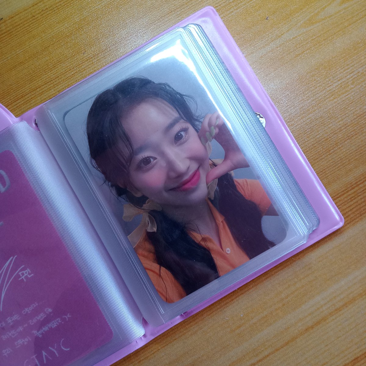#myoimails . . . 💌

hi! @luvstycbae my sumin ktown is finally here super cute and spark irl until next time!