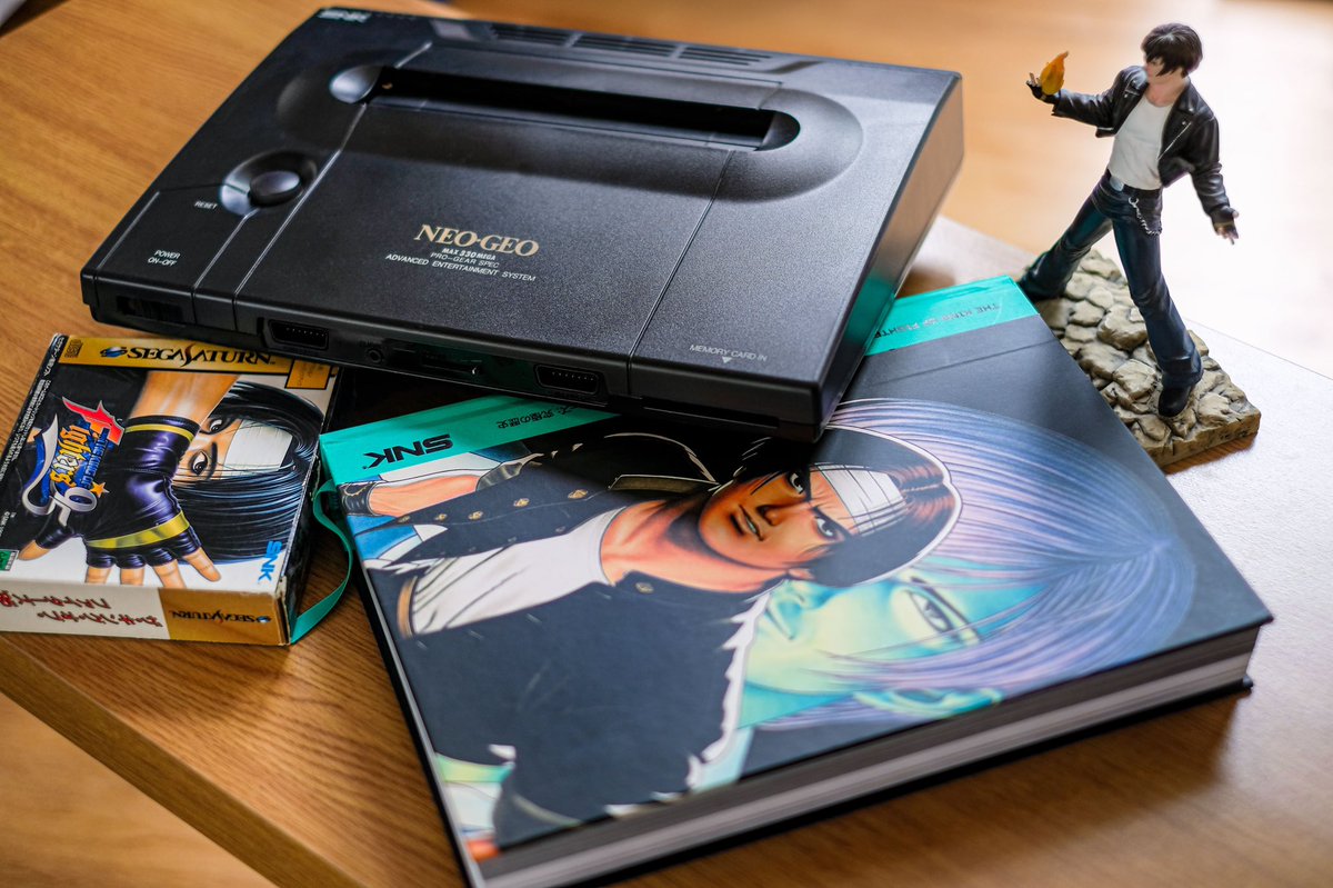 bitmap_books's tweet photo. Enjoy #snksunday with our book - THE KING OF FIGHTERS: The Ultimate History
Celebrate the art of the beat ’em up, with this complete guide to SNK’s seminal fighting series.
Product link: https://t.co/Z5eBTImD8U
#bitmapbooks #retrogaming #fyp #tbt #kof #snk #kingoffighters https://t.co/DoHymLpFPl