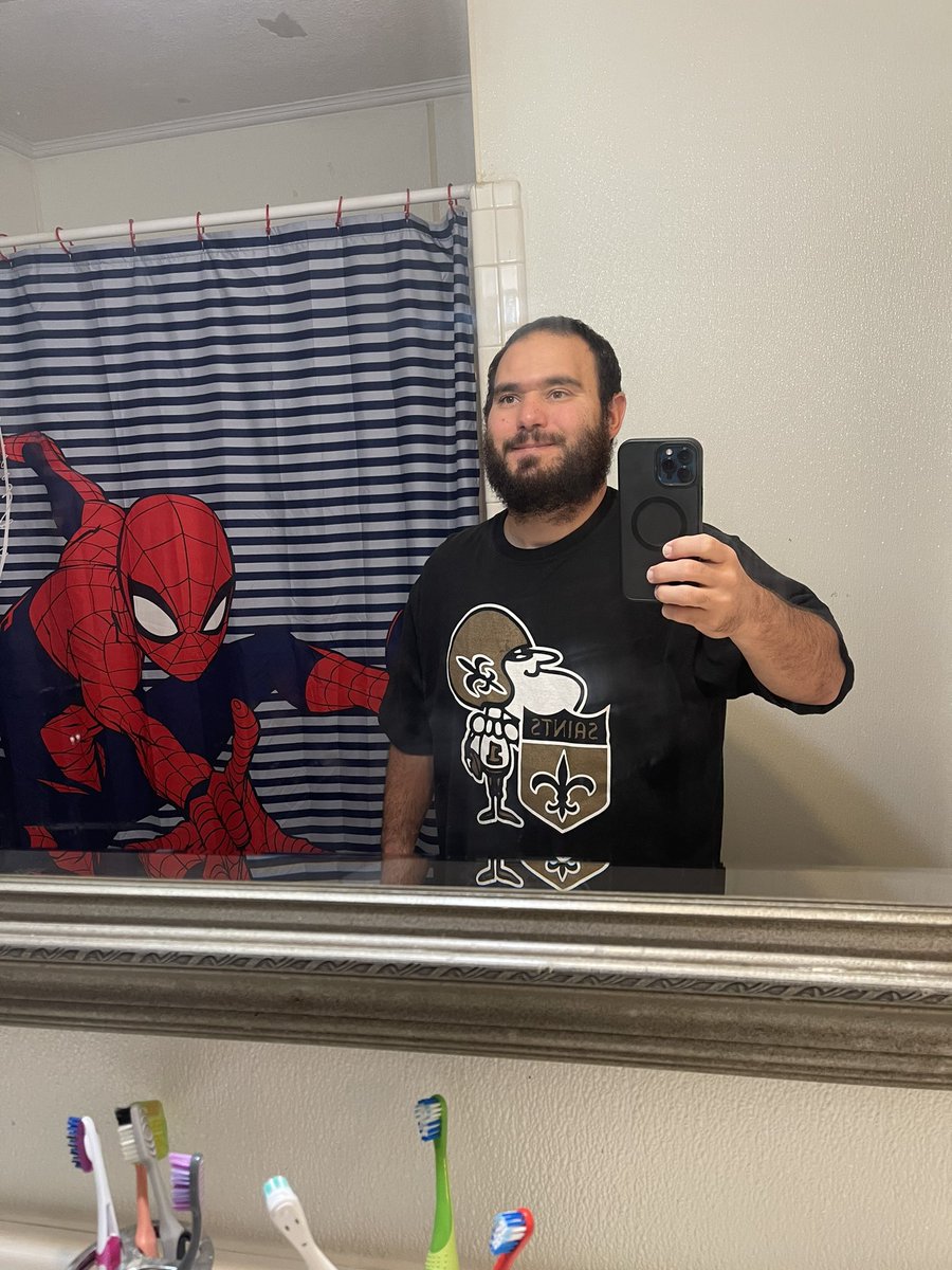 MikeAppleB's tweet photo. Sir Saint and I ๐ for a W letโs geaux saints โ๏ธโ๏ธ #WhoDat.. #notwhodey #bigeasymafia #getaW https://t.co/I6xevTsC5s