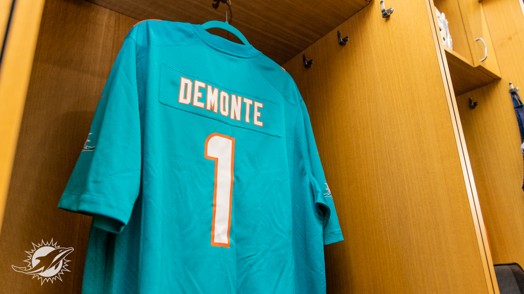 Miami Dolphins tweet media