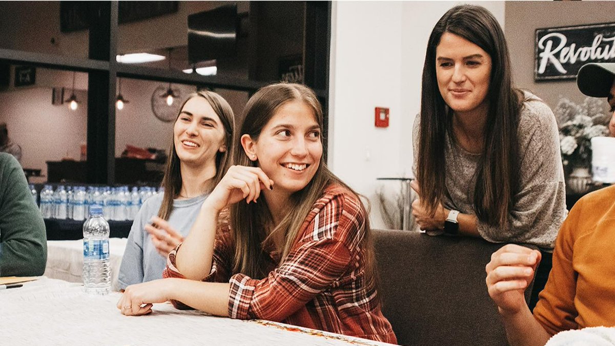 RIORevolution's tweet photo. TONIGHT at 7 p.m. at our Broadcast campus is REFRESH. Together, let's worship, study the Word, and enjoy some good soup! 🍲

#OasisYoungAdults #RioRevolution https://t.co/A0uRzE0Qy3