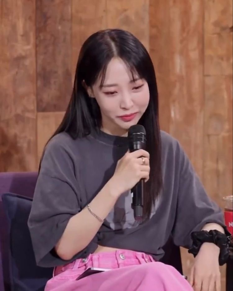 _heize_'s tweet photo. May plot na                di alam pano sisimulan https://t.co/JF1HUIjiwx