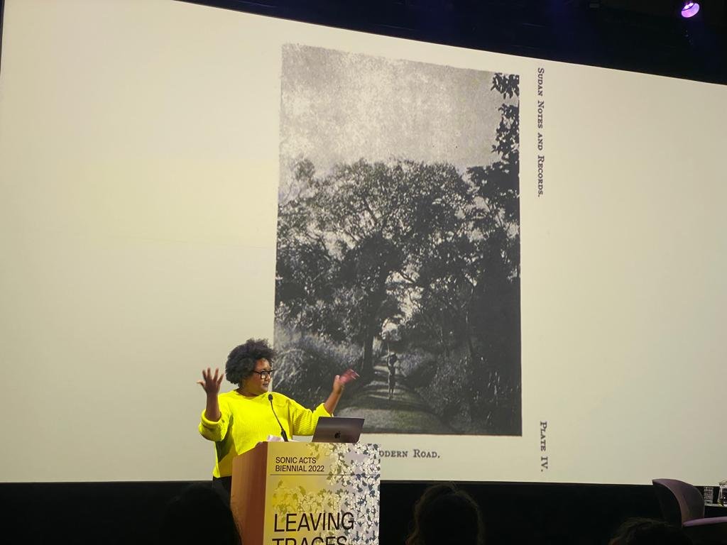 SonicActs's tweet photo. 'If we keep moving through these questions of situatedness I want to always highlight the geographies of the discomfort that I carry with architecture.' Ola Hassanain
Find out more → https://t.co/1Gm2i7YjA9
#SAB22 #LeavingTraces https://t.co/09r2wr5AiO