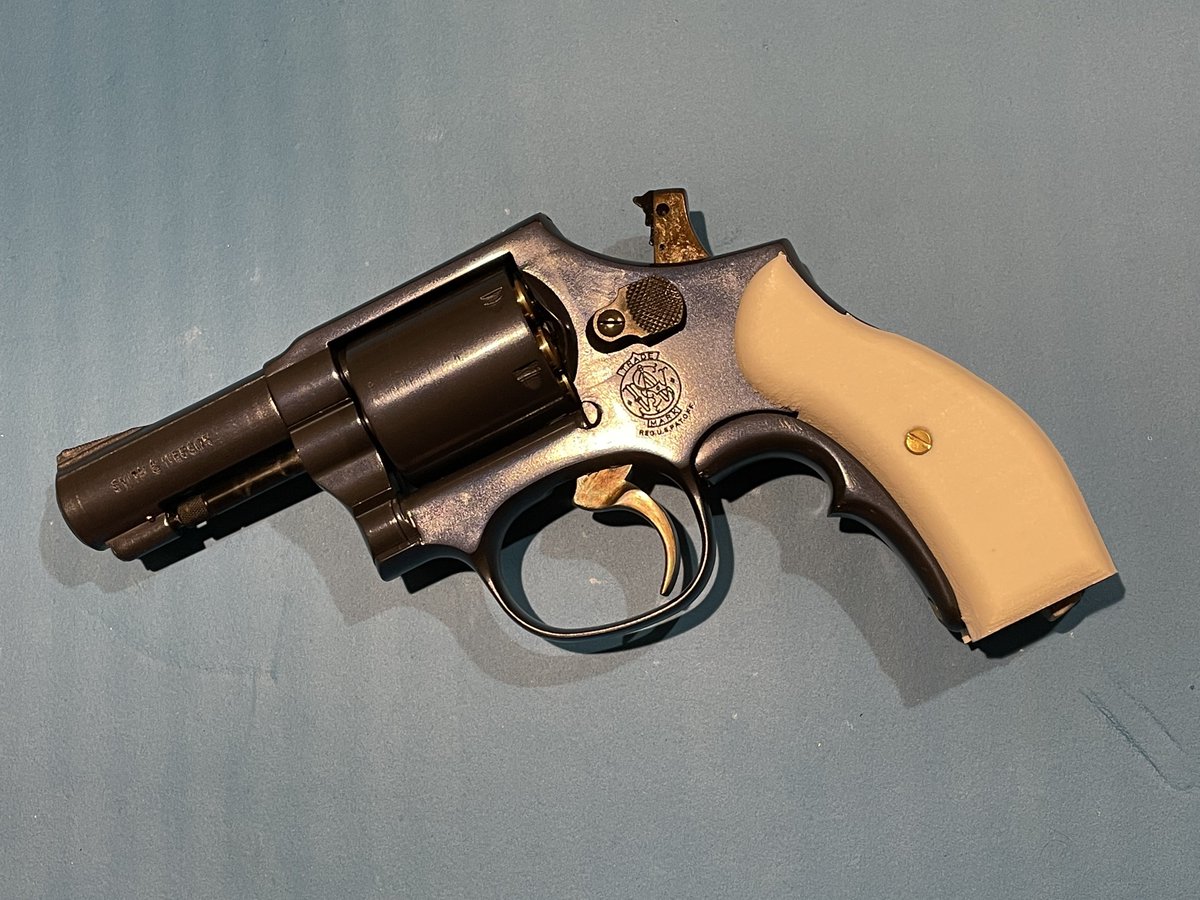 OGF_357's tweet photo. Model13、ひと段落で完成とします〜(グリップはそのうちやり直す😇)
コイツも勿論ライブエキストラクターですん🤪
#OGF
#OsGunFactory
#ライブエキストラクター
#ライブエジェクター
#Model13
#東京マルイ
#素晴らしきリボルバーライフ
#リボルバーはいいぞ https://t.co/AurvXnsVus