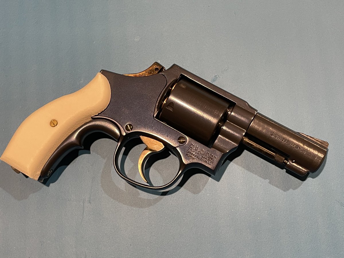 OGF_357's tweet photo. Model13、ひと段落で完成とします〜(グリップはそのうちやり直す😇)
コイツも勿論ライブエキストラクターですん🤪
#OGF
#OsGunFactory
#ライブエキストラクター
#ライブエジェクター
#Model13
#東京マルイ
#素晴らしきリボルバーライフ
#リボルバーはいいぞ https://t.co/AurvXnsVus
