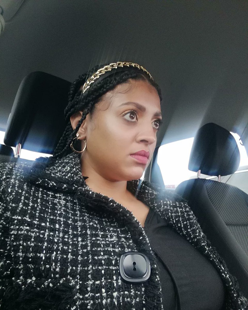 CkoBlog's tweet photo. "The bad news is, nothing lasts forever. The good news is, nothing lasts forever."
I was really enjoying my make up yesterday ๐ธ
#lifestyleblog #fblblogger #makeup #fotd #selfcare #naturalhair #naturalhairstyles #naturalhaigrowth #naturalhairgrowthjourney #sablogger #beauty https://t.co/uxVb40avCg