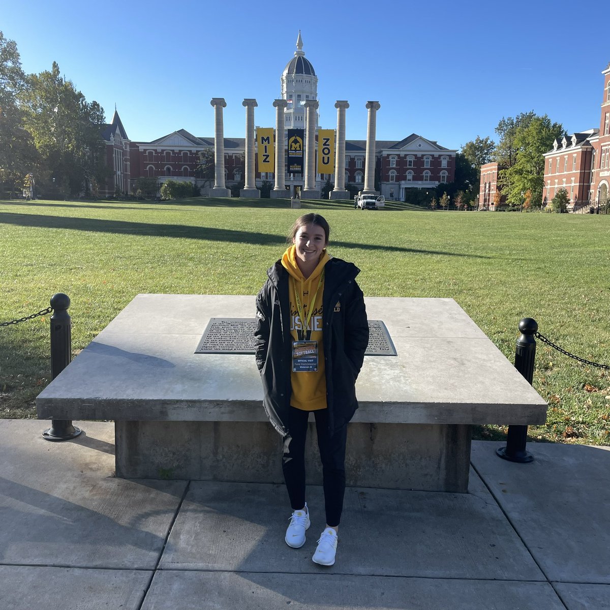 Thank you Mizzou Softball for the fun visit this weekend! Had a great time thanks to @CoachLarissaA @coachMarino11 and the rest of the staff. #OwnIt