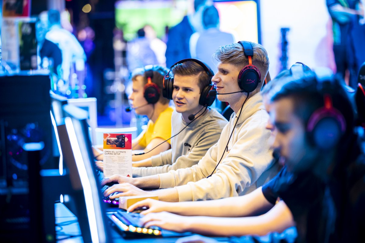 DreamHack tweet media