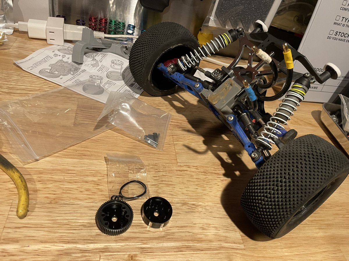 misatoparkrc's tweet photo. traxxas slash 2wd
オイル封入式デフを装備
まだまだ伸び代あるはず
#traxxas #slash2wd https://t.co/a4BxxOqxlv
