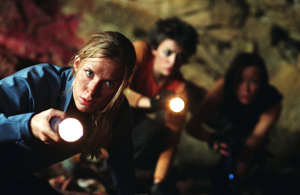 stackedfourths's tweet photo. 15. THE DESCENT - one I watch probably every year. I love convincing people to watch this by telling them it's claustrophobic cave horror and nothing else. Another one I'd love to write an essay on. https://t.co/xzyMLk6pjd