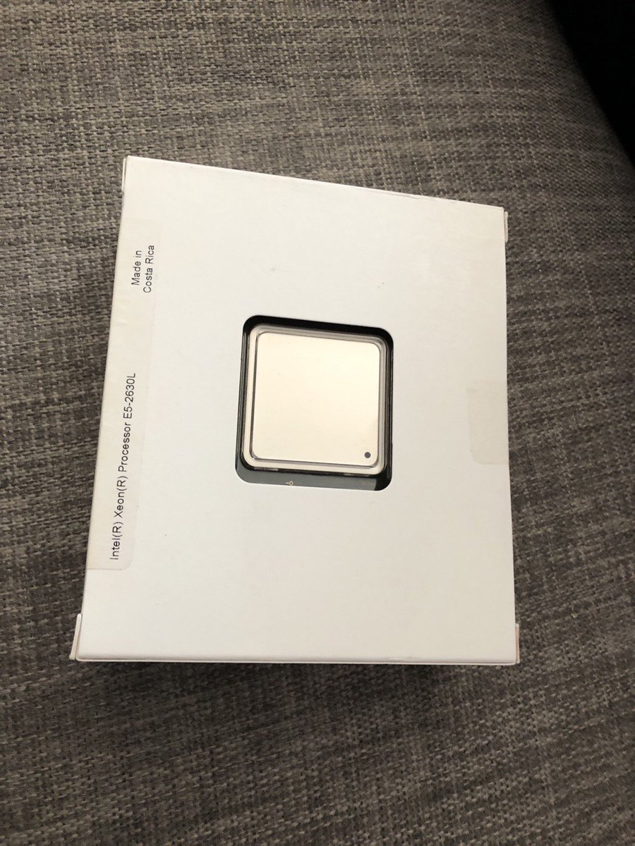 AHP_Nils's tweet photo. Aujourd'hui si je finis le #CTF @tryhackme du #stream #twitch #twitchfr du jour, petite surprise, on ouvrira la boîte en photo :-) RDV à 18h https://t.co/3VQWyXyrx0 ! #notatutorial #linux #homelab #sysadmin #devops #cybersecurity #hardware https://t.co/rn24thgDq1