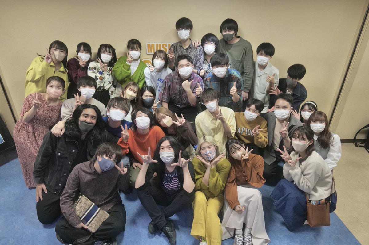 bot_nakanorec's tweet photo. Nerve:US無事に終了致しました！

改めて出演者様、会場で観覧いただいた皆様、配信をご覧になった皆様、本当にありがとうございました！最後まで残りトリの8lawで全員爆上がりで踊りまくってくれた皆さん本当に最高の1日になりました！
帰りはみなさんの反応をニヤニヤ見ながら帰ります！

#NerveUS https://t.co/44PPRhxT0k