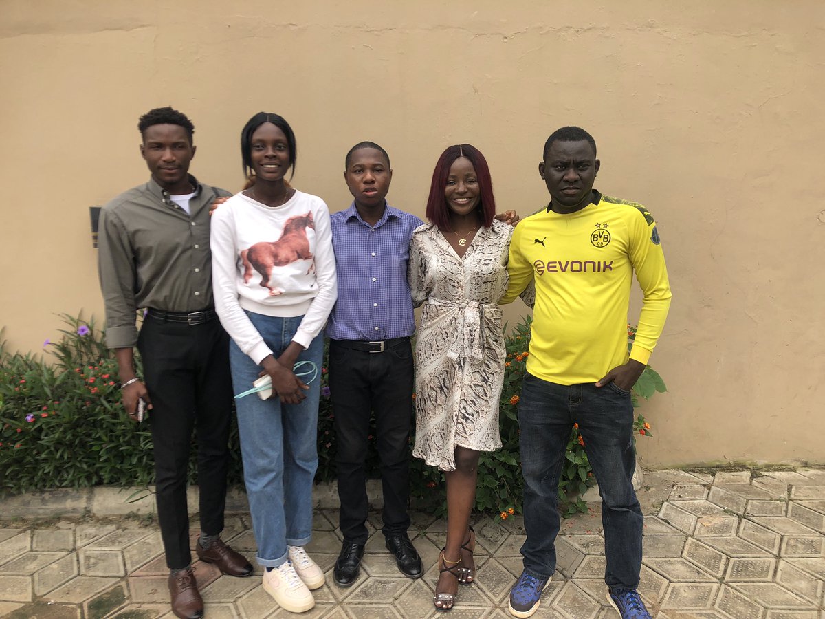 iwalewaenny's tweet photo. #TheNewOgba @TheNew_ikeja https://t.co/L3Krw6Y1VO