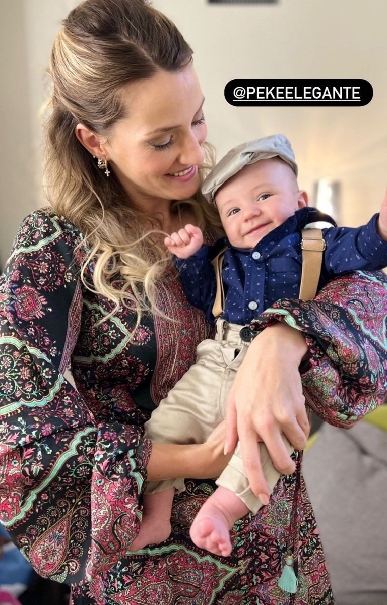 MicaxFabian13's tweet photo. Feliz primer día de la madre @MicaViciconte
Luca tiene la suerte de tener una gran mamá como vos 💚🥰 https://t.co/WcMAXko76w