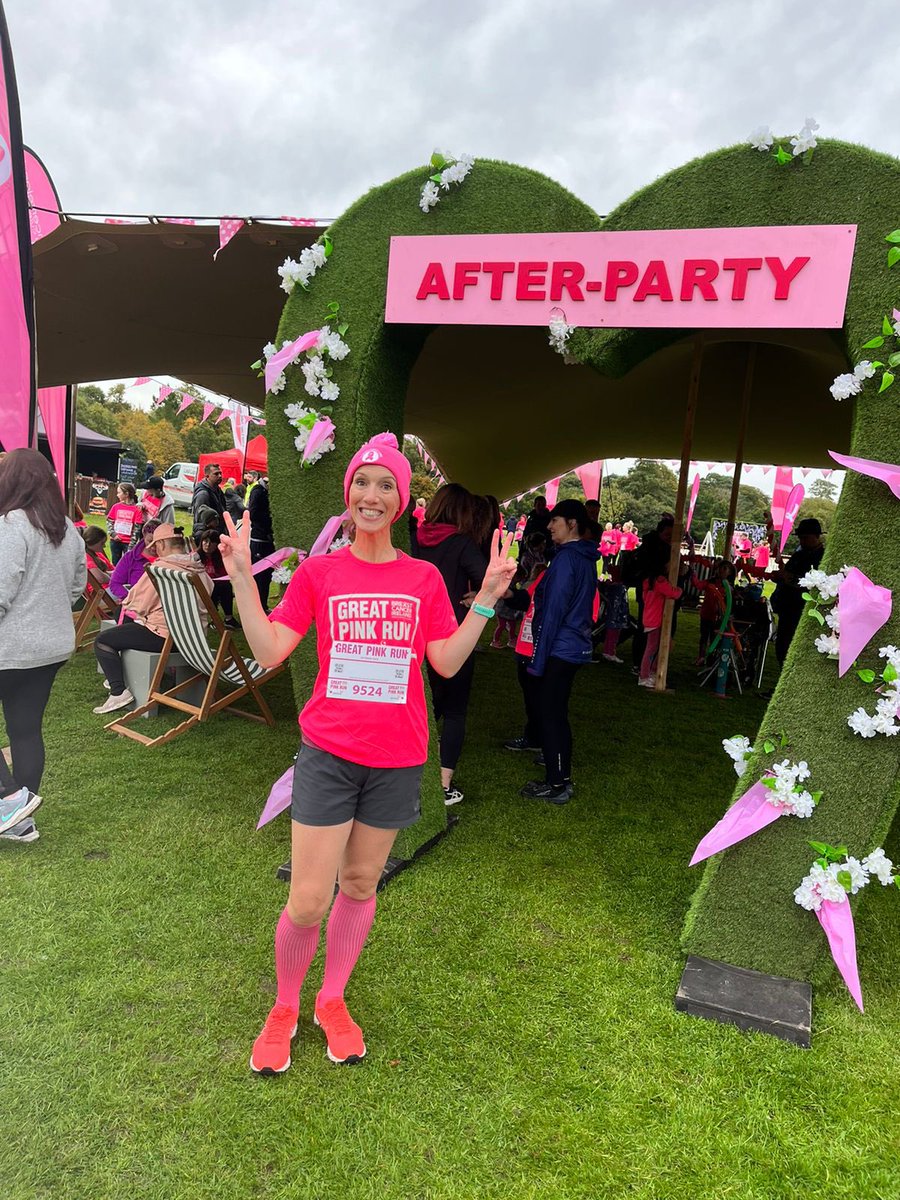 ClairePhelan6's tweet photo. A fantastic day, thanks to all the UPMC AutEven team that came out today to support this great cause. 10km done #formam @UPMCinIreland @BreastCancerIre https://t.co/1qXL9oM4P2