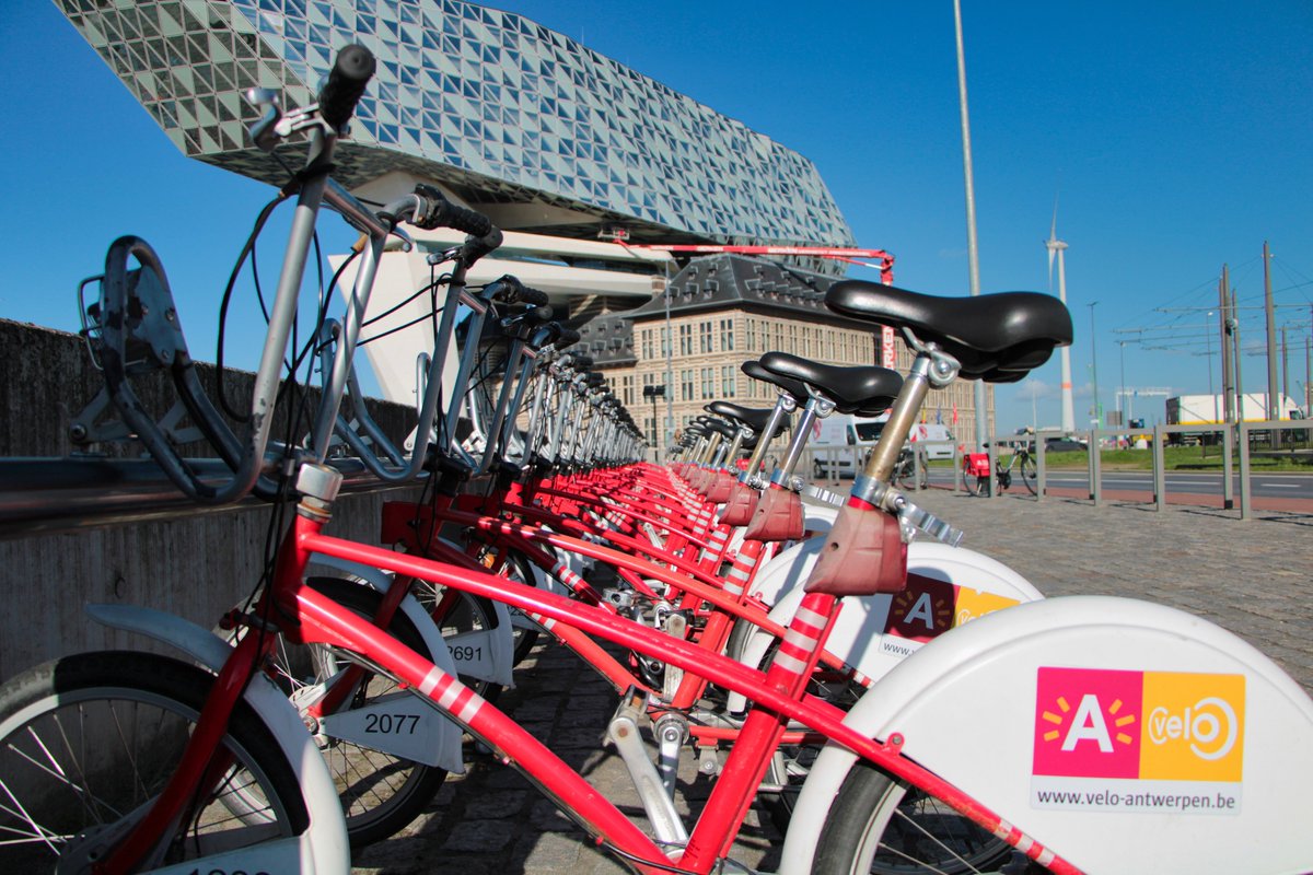 Bluminho's tweet photo. Ein Erfahrungsbericht über das stationäre Leihradsystem in #Antwerpen und wie das meine Meinung zu einem solchen Projekt in #Münster geändert hat.
#veloantwerpen #Verkehrswende https://t.co/BQwcSsjWKW