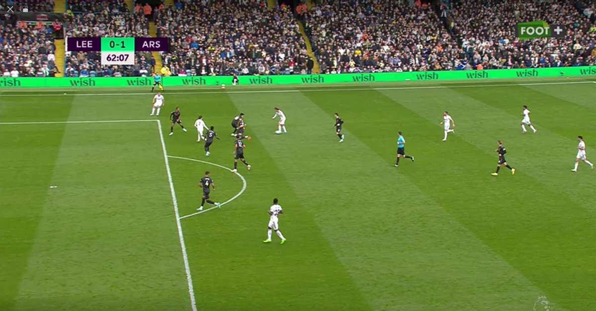 TikiTakaConnor's tweet photo. They delayed the game for 40 minutes so they could fix the electrical issues impacting VAR for them to not spot a blatant offside in the build up to the Leeds penalty. 

Best league in the world. 🤣 https://t.co/lUpsQYW492