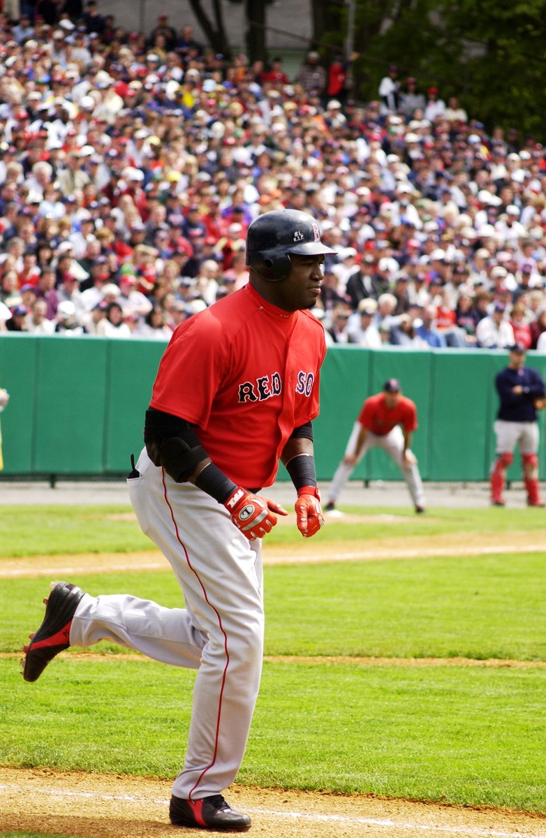 baseballhall's tweet photo. #OTD in 2003, four future Hall of Famers played in ALCS Game 7. Mike Mussina and Mariano Rivera of the Yankees each threw three shutout innings. Boston’s Pedro Martinez allowed one run in six innings and David Ortiz homered. New York won 6-5 in the 11th. 

https://t.co/H3UhLGg9NP https://t.co/mvIy2YzWDm