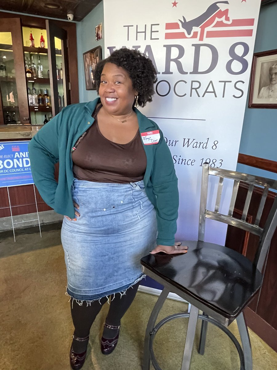 MoniDiop's tweet photo. I was hanging with the Dems! #Ward8 #ANC8D https://t.co/xQwiT1NFfM