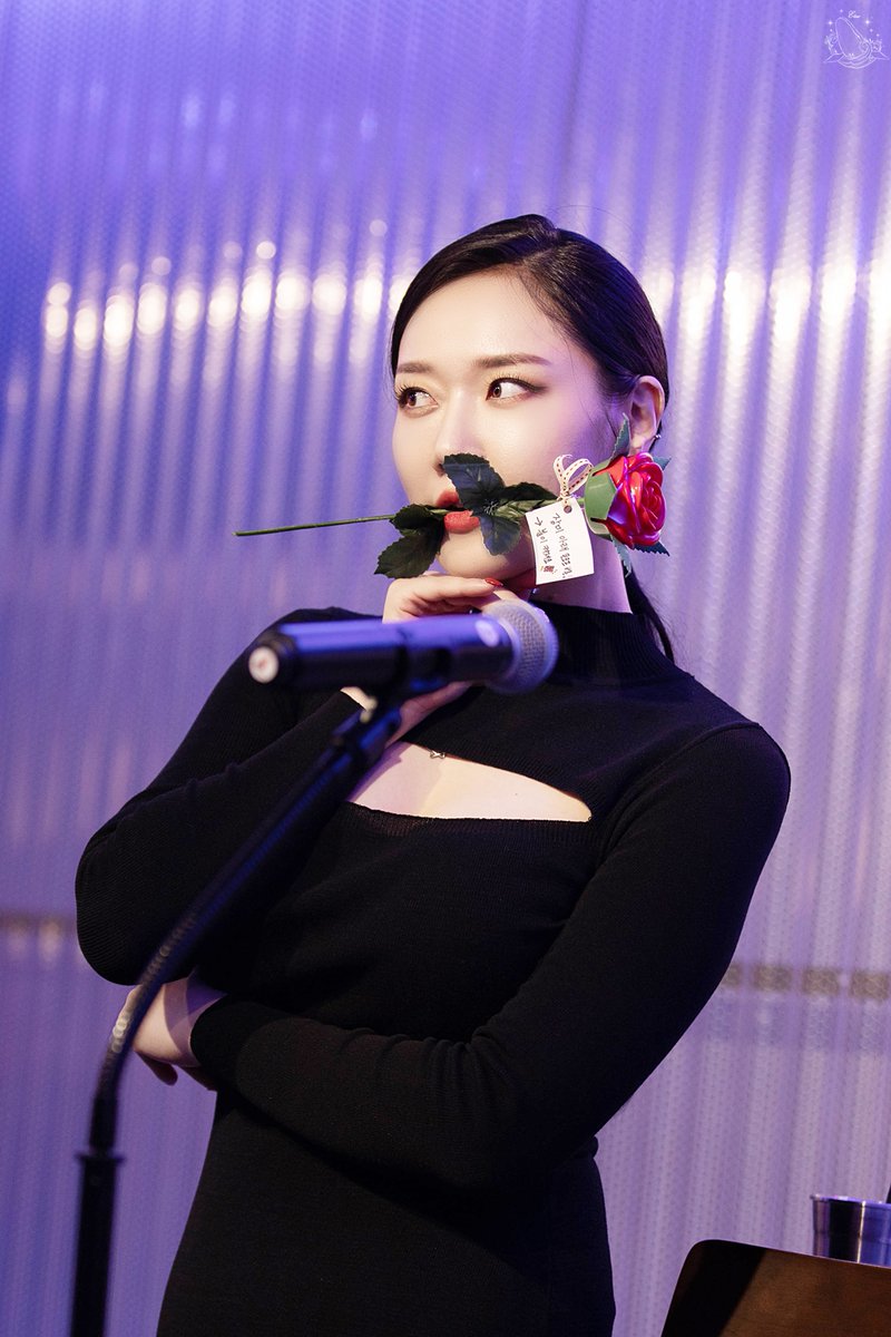 EtaasP's tweet photo. 221015 #황한나 배우님 팬미팅 https://t.co/h95rwKinws