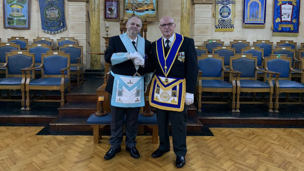 SouthWalesMason's tweet photo. Wednesday 5th October, 2022.
The Provincial Grand Master, RWBro. D. Gerald Rowbottom, officiating along with his Provincial team at the installation ceremony of Henry Pendrill Charles Lodge No. 3769.
Congratulations to the newly installed Worshipful Master, WBro. Wesley Simmonds. https://t.co/6K7tFMuaRc