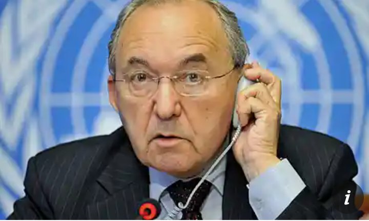 #SouthAfricanHistory
#OTD in 1992, the report of the Goldstone Commission of Inquiry Regarding the Prevention of Public Violence and Intimidation was made public. The commission found that the Apartheid government had conducted a, euphemistically described,   1/3