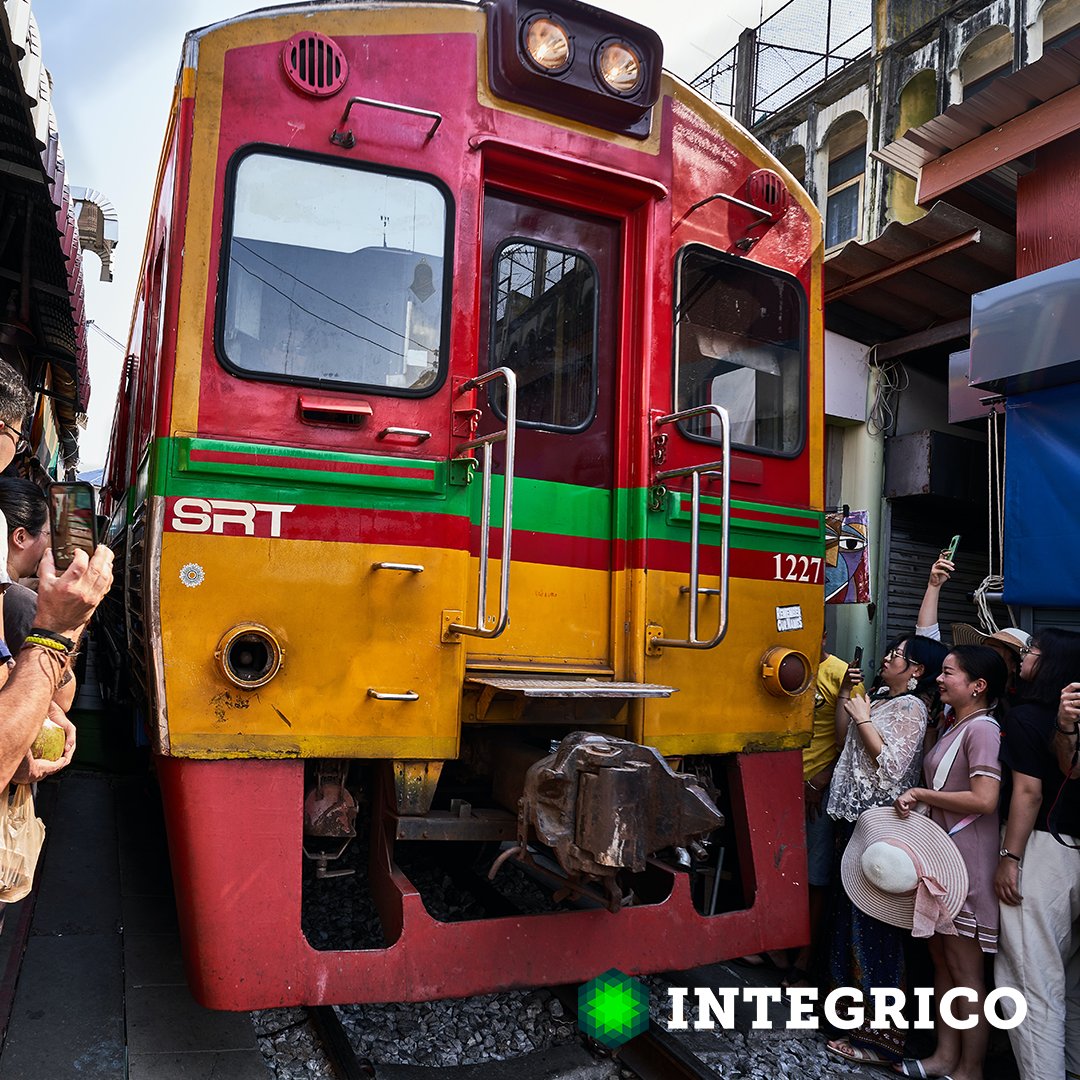 IntegriCo_'s tweet image. The Maeklong Railway located in Bangok-Samut Songhkram, Thailand is famous for running through one of the largest fresh seafood markets in Thailand. As a major tourist destination and one of the World's Most Impressive Railroads, it is widely admired by its fans at IntegriCo!