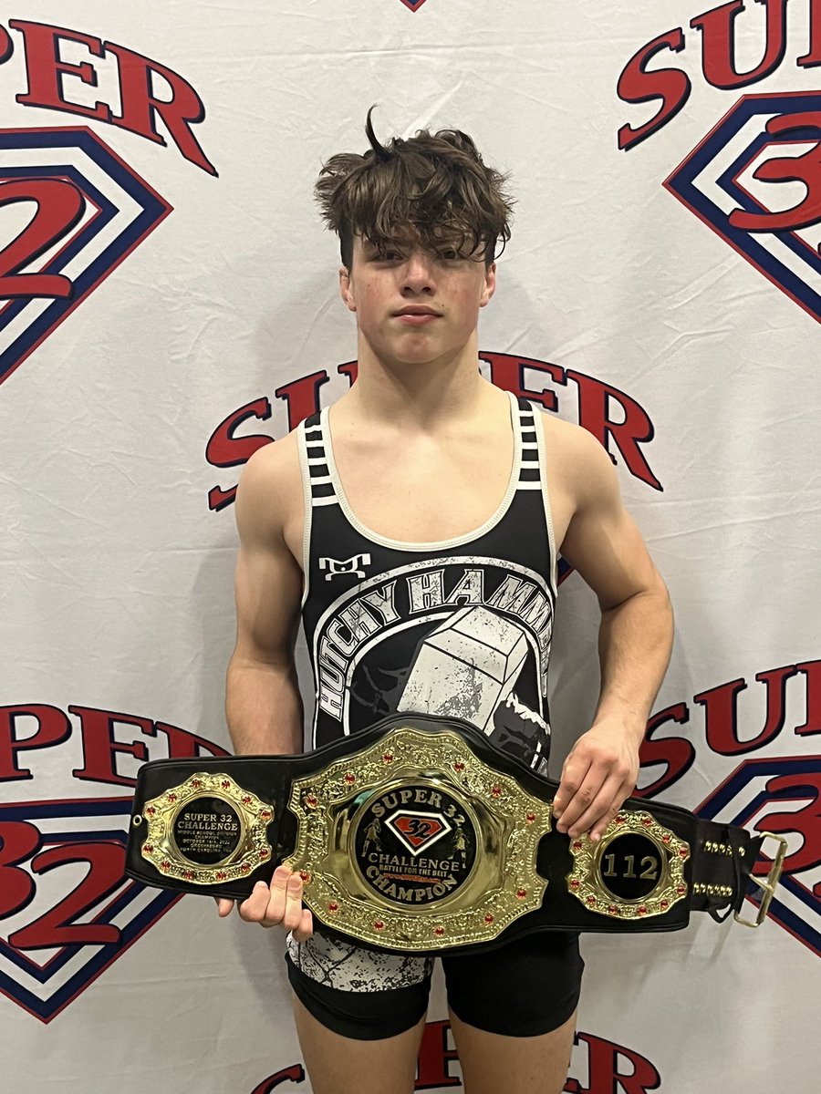 Knights_RTC's tweet photo. MS Knight Landon Sidun, Super 32 Champion! 
Round 1: Win by Fall
Round 2: Win by TF 17-1
Quarterfinals: Win by MD 11-2
Semifinals: Win by MD 14-1
Finals: Win by MD 9-1

#GoKnights🗡
#StrengthAndHonor https://t.co/yXDvg558Hc