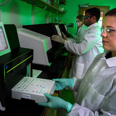 Peera Hemarajata MD,PhD,D(ABMM) 🏳️🌈 tweet media