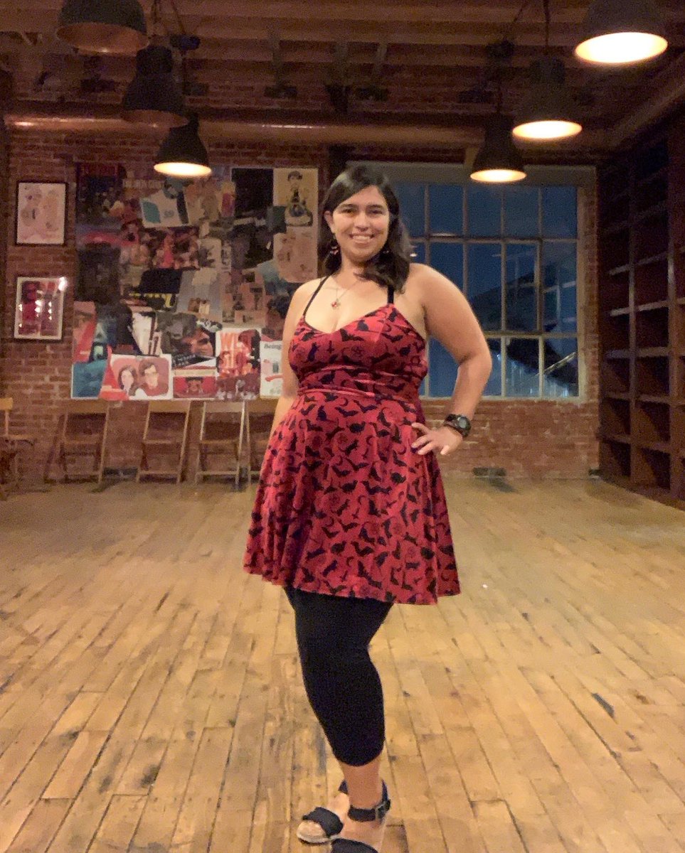 themenguin's tweet photo. When you go to midnight Vampire Hunter D double feature, you had better dress for the occasion!
#vampirehunterd #vampirehunterdbloodlust #secretmovieclub #sciencefictiondoublefeature https://t.co/kNc1HZ0BHX
