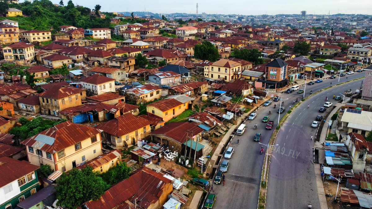 a9_fly's tweet photo. If you are still awake and you know Abeokuta well, guess where these 4 frames are.

New video to be released this week and can somebody please tell October to slow down 🤣🤣

#a9fly https://t.co/eOL8FridDv