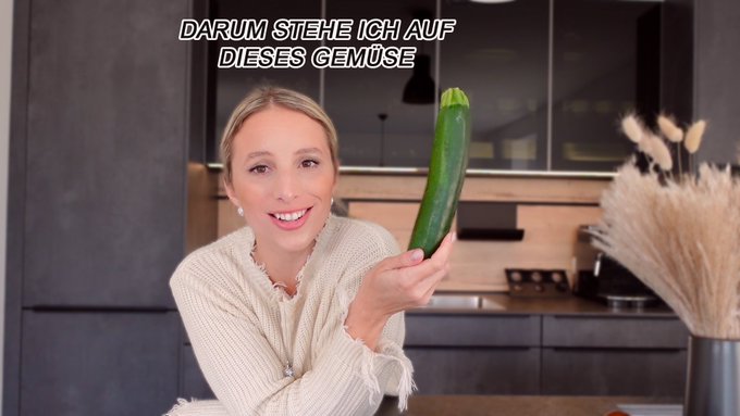 ICH STEHE AUF DAS GEM&Uuml;SE 🍆 https://t.co/nlYMHhTfEL via @YouTube https://t.co/TTBD7hc3QH<a href="/tag/youtube"class="tags"><span>#youtube</span></a><a href="/tag/mdh"class="tags"><span>#mdh</span></a><a href="/tag/mydirtyhobby"class="tags"><span>#mydirtyhobby</span></a>
