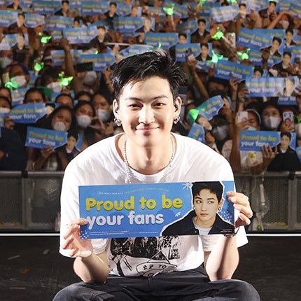 p_tellberg's tweet photo. @cdnzarecords You done so well Jaebeom and remember that you have your fans with you anytime. We’re so proud of you. Keep going, Keep #goUP and #BeYoursef We love U💙 👏🏼
#JAYB #제이비 @jaybnow_hr
#2022JAYBWorldTour #Tape_Press_Pause
#2022JAYBWorldTourinBKK https://t.co/ijaJtC2Xiz