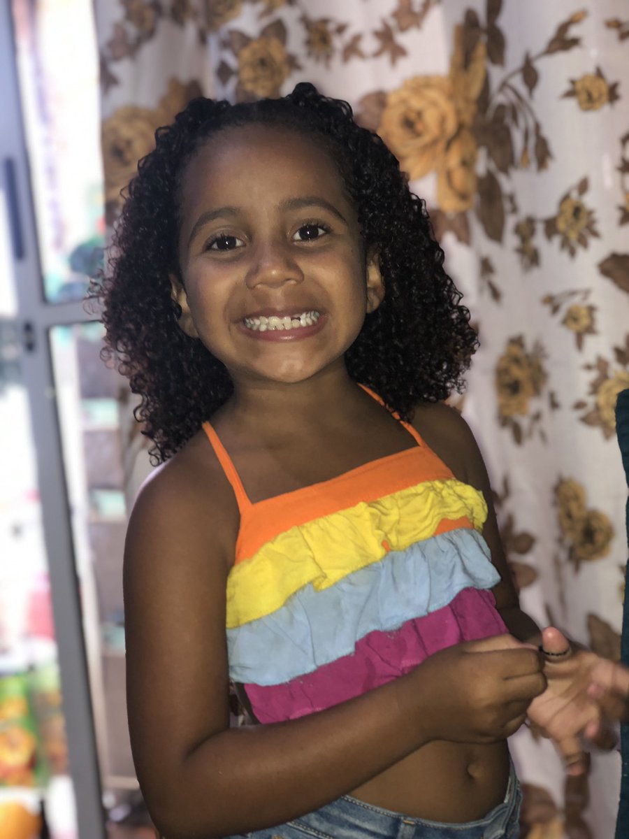 Raphaelsara2's tweet photo. Pérola no meu colo com 10 meses e agora com 7 anos 🥹❤️
Tá crescendo 😩
#enteada #Boadrasta https://t.co/IUGpeJfSrJ