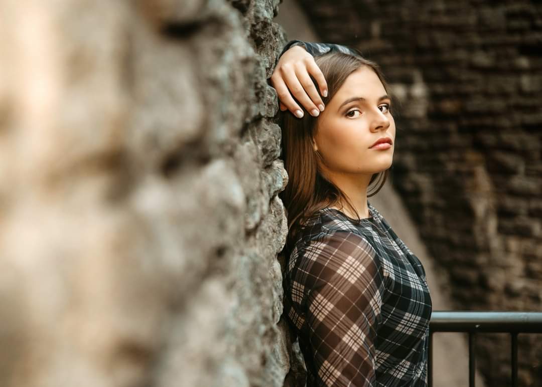 TRexhausen's tweet photo. Got a sneak peak of Bridget's Senior pictures! 💜#seniorclass2023 https://t.co/j6vzjiI8d6
