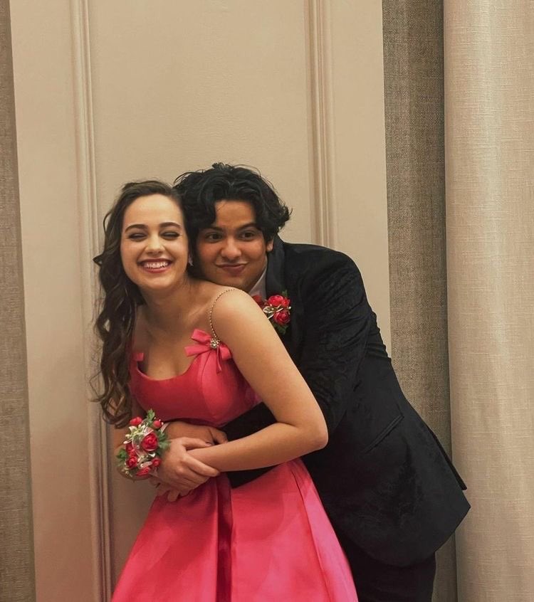everyone give <a href="/samiguelscamera/">samiguel’s camera roll 📸</a> a follow since the keenrysamiguel alliance is real <3