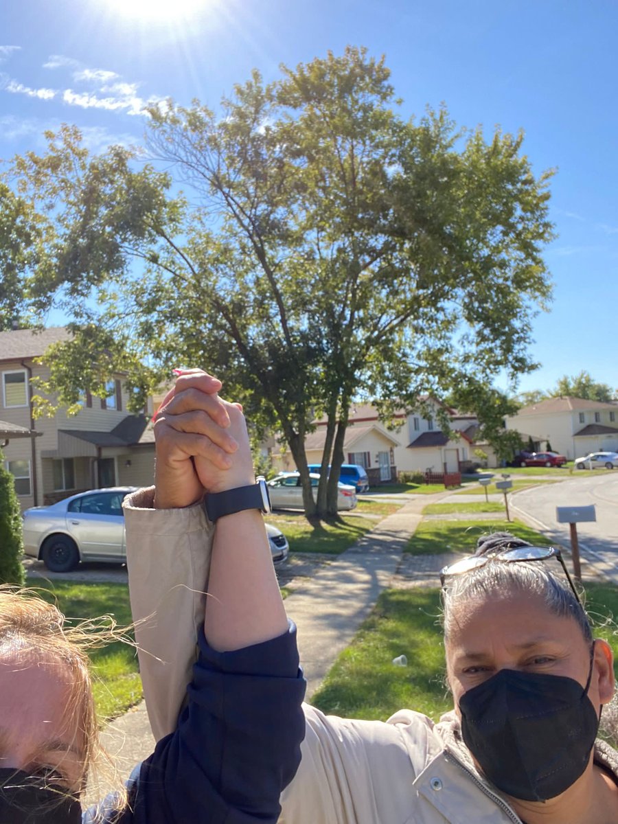 SSIPchicago's tweet photo. 23 days until Election Day!!! It is not too late to register to vote. Register here ➡️ https://t.co/IJDKt5e8Ep Our team is busy reminding Bolingbrook and Romeoville voters to get to the polls. #democracyproject #community https://t.co/ZoGbqo8Zfg