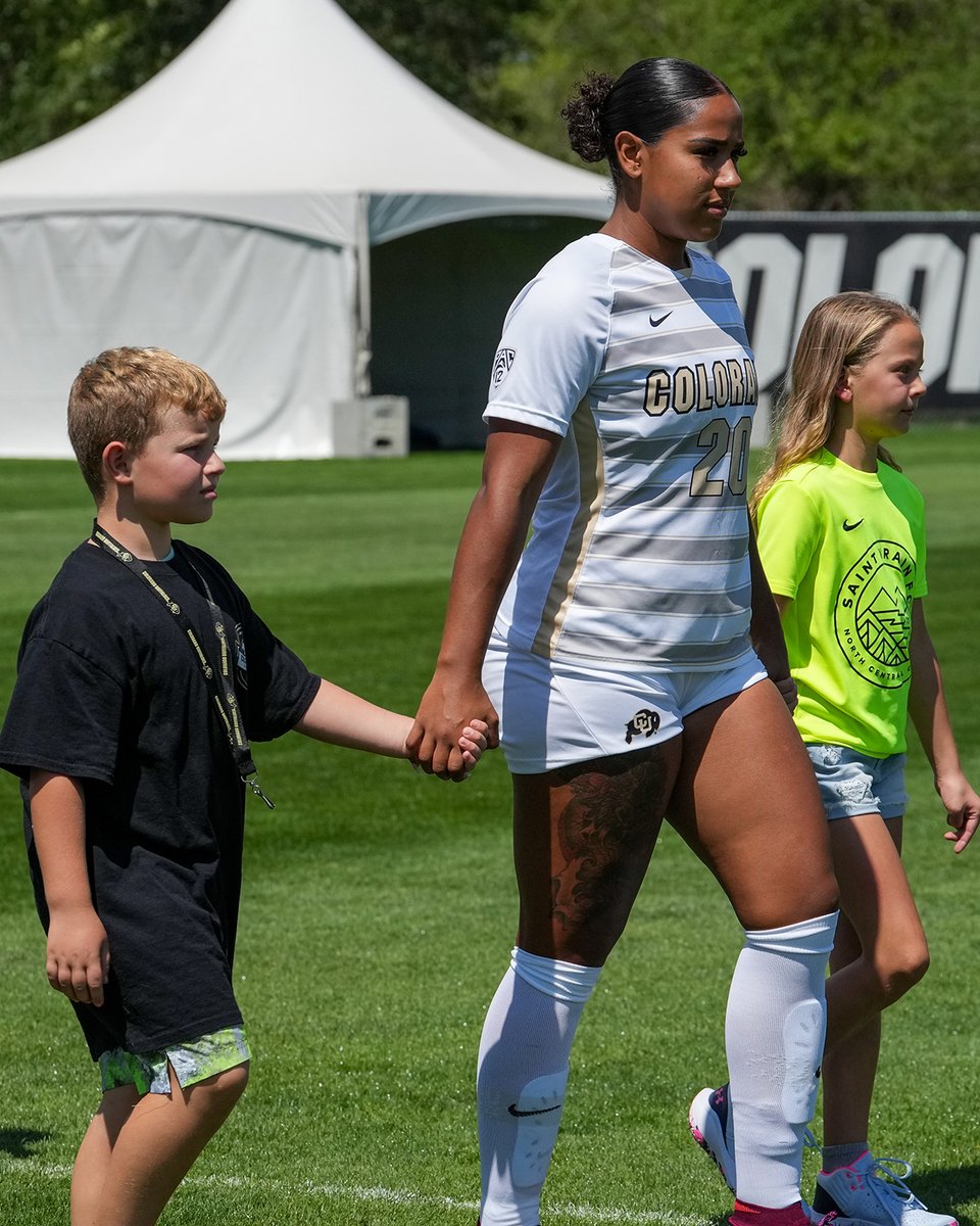 CUBuffsSoccer's tweet photo. Happy birthday @__shyyra 🥳🎂🎈 https://t.co/kev73ws5p1