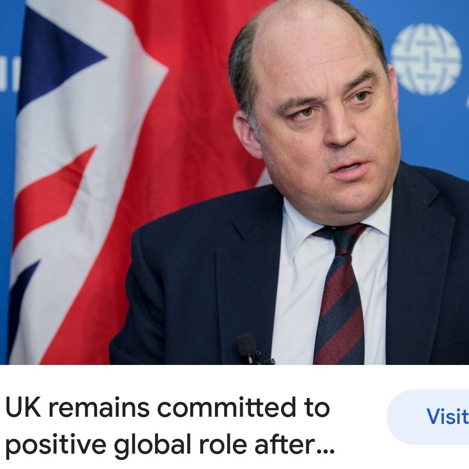 Dean44559496's tweet photo. UK #defensesecretary #BenWallace 2replace #LizTruss as #PrimeMinister? He has already shown his credentials as a warmonger &amp; told the UK army 2prepare 4a WW3. He ll do the utmost 2prolong the #war 4which the UK sells arms,which enrich the Family &amp; leave us allin poverty
#UKUnity https://t.co/Tm4RhkjidX