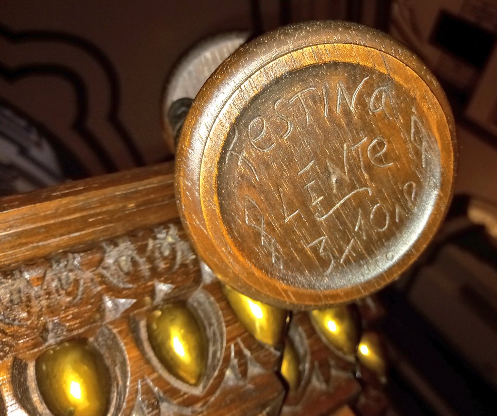 "Festina lente"= corre despacio.
Detalle del trono del Santísimo Cristo de la Redención.
<a href="/ruizmontes81/">José M. Ruiz Montes</a>