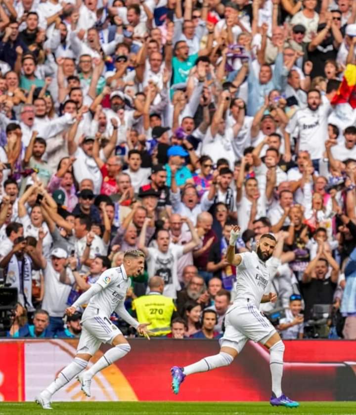 7epsi's tweet photo. هنا لا ينجو احدا هنا يموت الخصم الف مرة قبل المبارة هنا مدريد لا يخسر أبدا ✅♥️🔥
هلا مدريد https://t.co/FMG6ipvI01